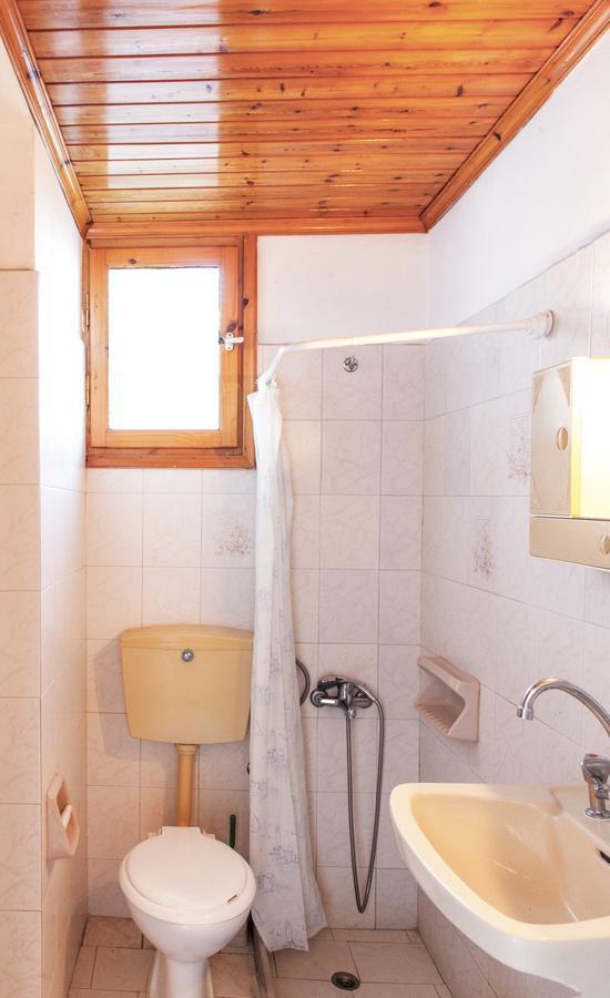 Aparthotel Fraxi Beach à Nikiana Extérieur photo