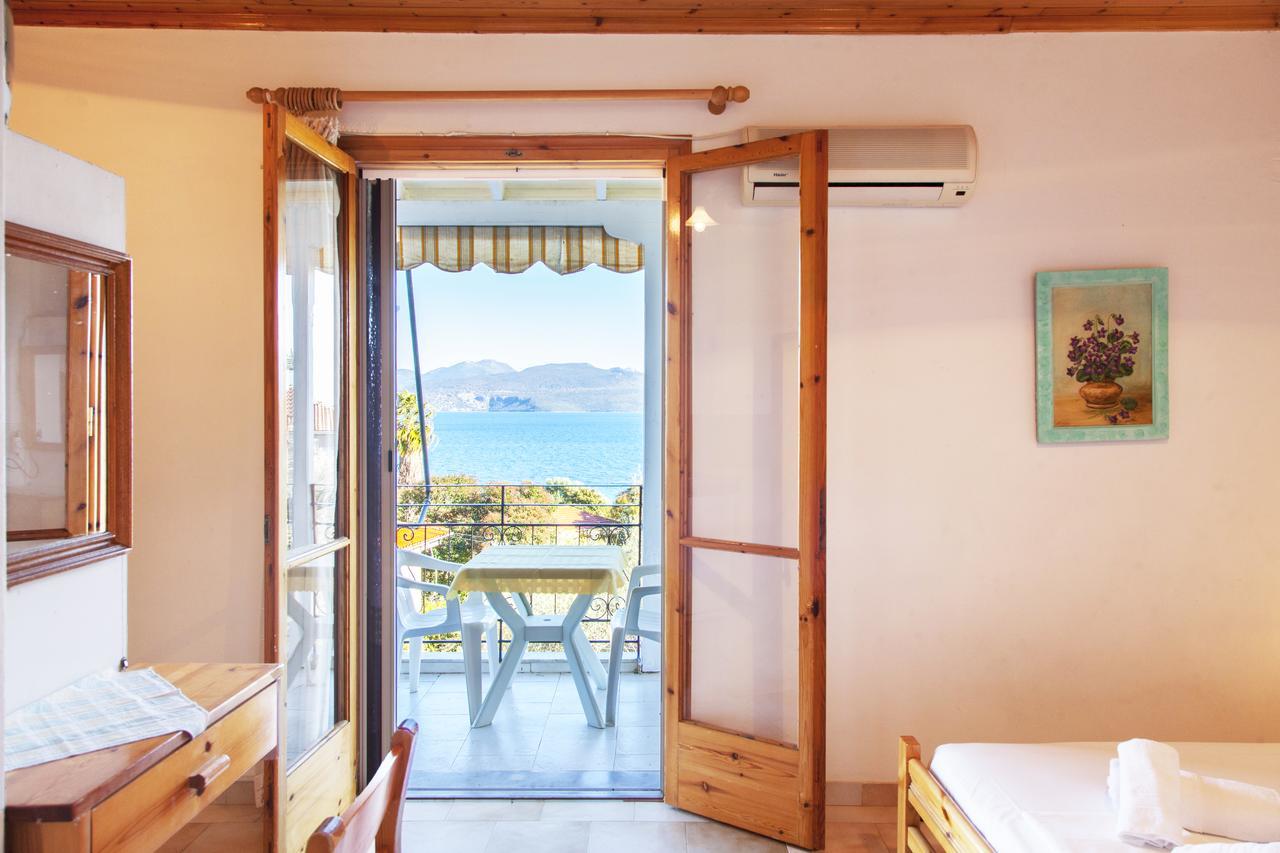 Aparthotel Fraxi Beach à Nikiana Extérieur photo